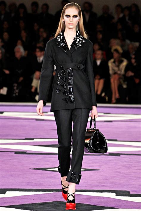 prada runway shoes 2012|Prada Fall 2012 Ready.